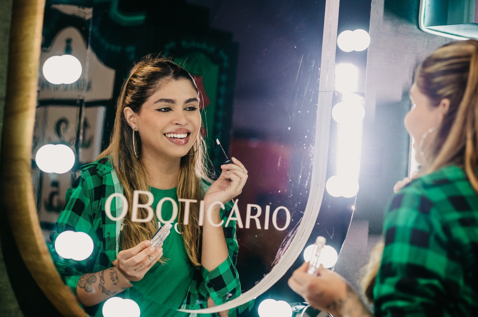Como fazer a maquiagem para festa junina durar mais? Veja o passo a passo com tendências para 2026