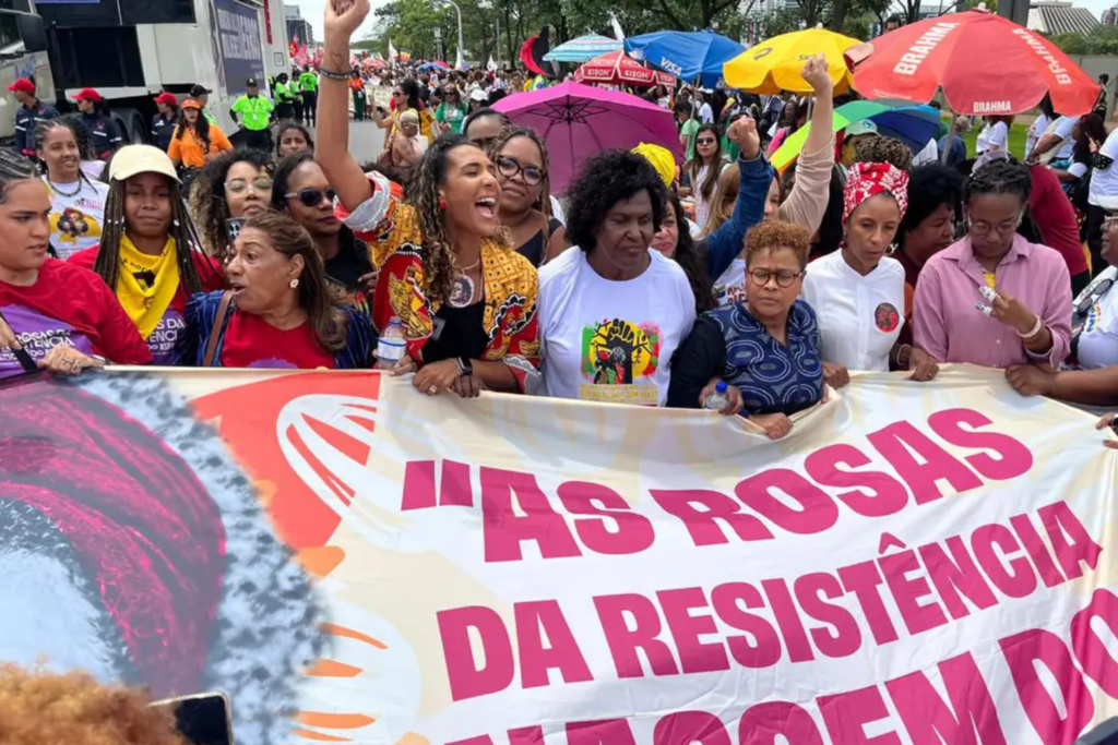 Candidaturas femininas à Câmara crescem 925% desde 1998, mas eleição de mulheres não acompanha ritmo