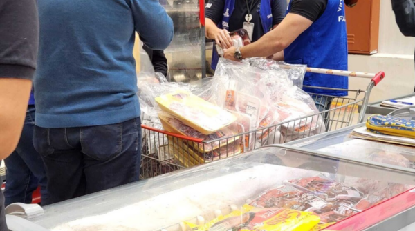 Fiscalização apreende mais de uma tonelada de alimentos em atacadista de Campo Grande; gerente é preso