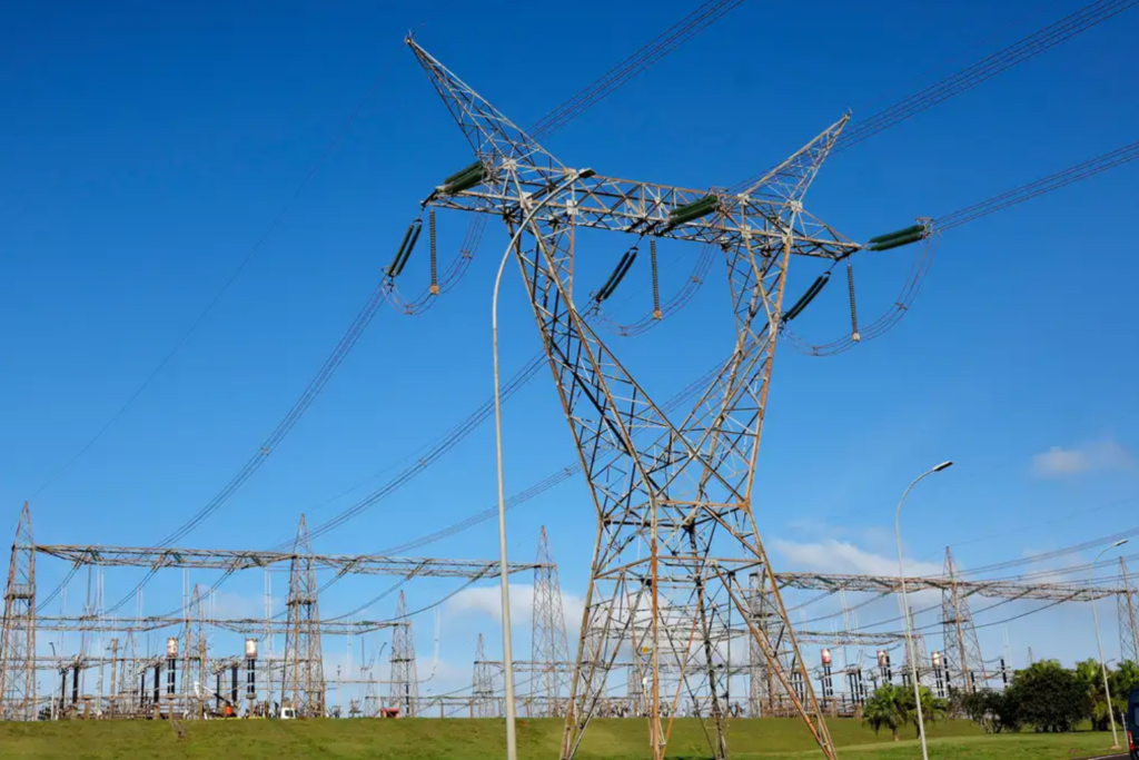 Ameaça de El Niño histórico faz governo antecipar 1,8 GW de energia para blindar sistema elétrico no Brasil