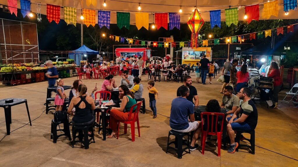 Feira Cidade Jardim realiza edição julina com música ao vivo e comidas típicas nesta quarta-feira