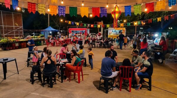 Feira Cidade Jardim realiza edição julina com música ao vivo e comidas típicas nesta quarta-feira