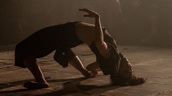 Campo Grande recebe oficina gratuita de improvisação em dança com Daniela Moraes