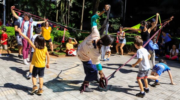 Mostra Cerrado Abierto 2026 reúne 15 atrações gratuitas para crianças em Campo Grande